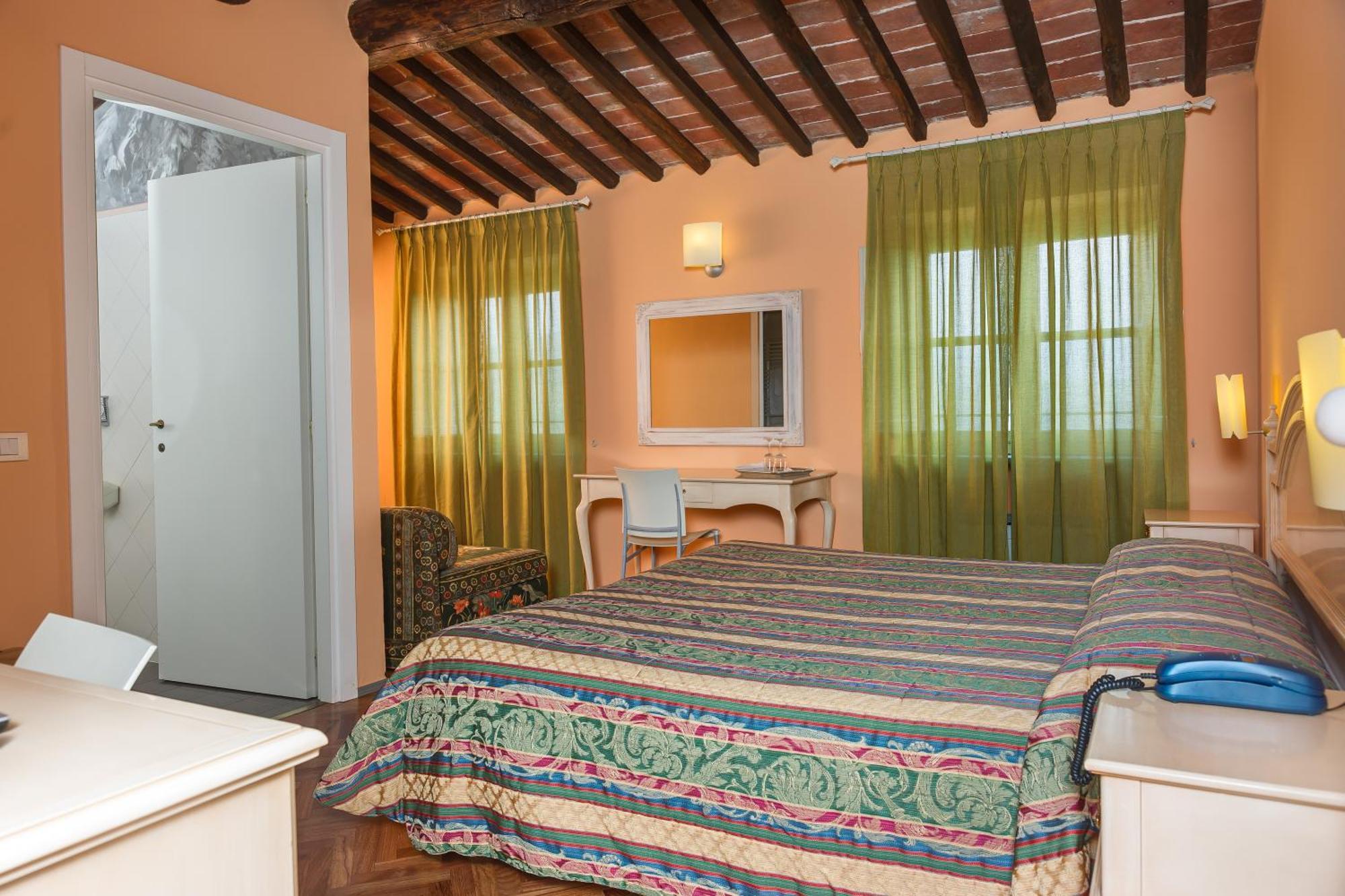 Hotel Volpi Lucca