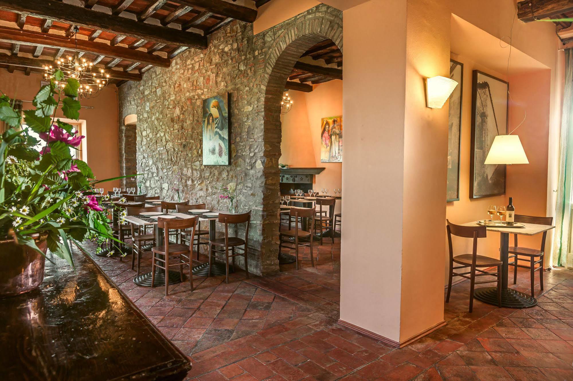 Volpi Hotel